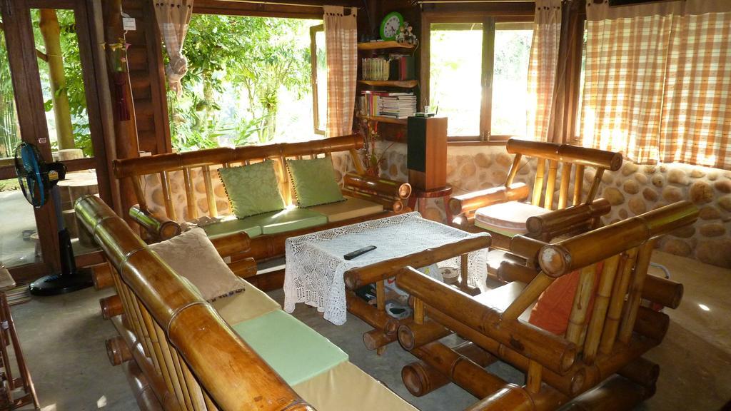 Baandin Chiewlarn Hotel Ban Tha Khun Bilik gambar
