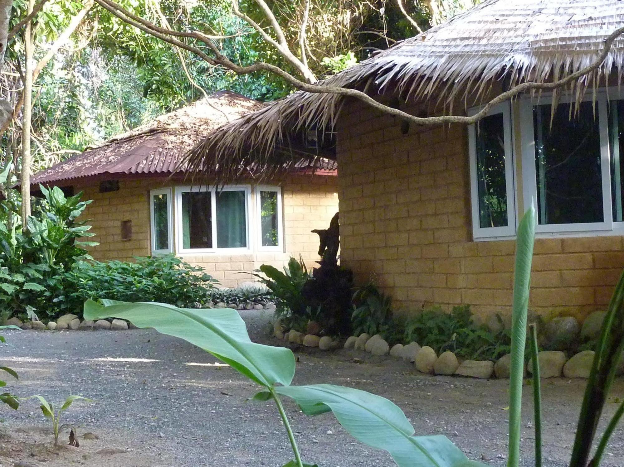 Baandin Chiewlarn Hotel Ban Tha Khun Luaran gambar