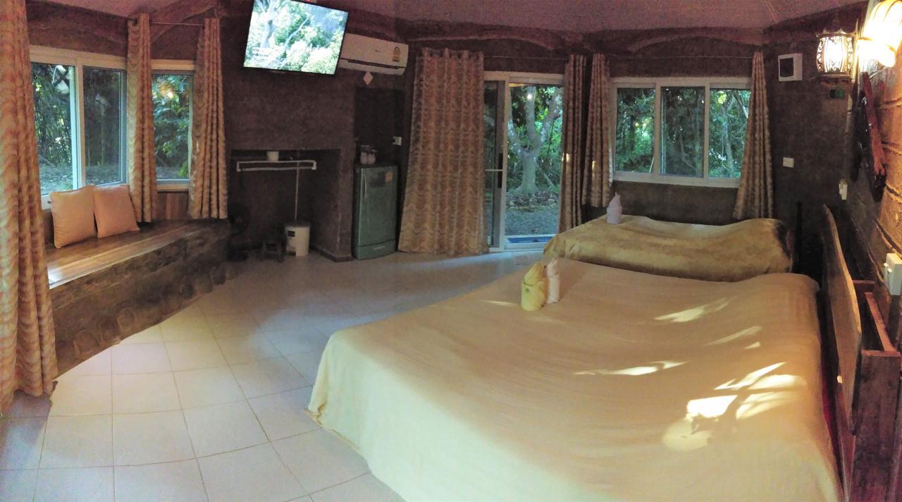 Baandin Chiewlarn Hotel Ban Tha Khun Luaran gambar